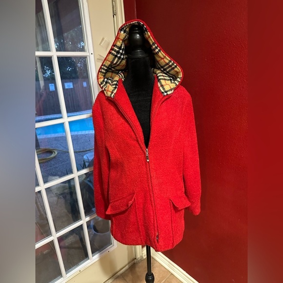 Sandro Paris Red Boucle Teddy Jacket | Plaid Hood Lining | Women’s Size M - Picture 10 of 11